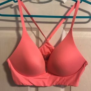 VS Lightly Lined Plunge